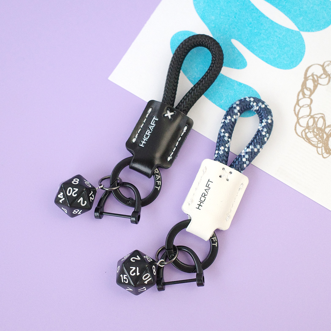 钥匙扣/拉布布/钥匙车钥匙扣/透明衣服钥匙扣/毛绒钥匙扣产品图