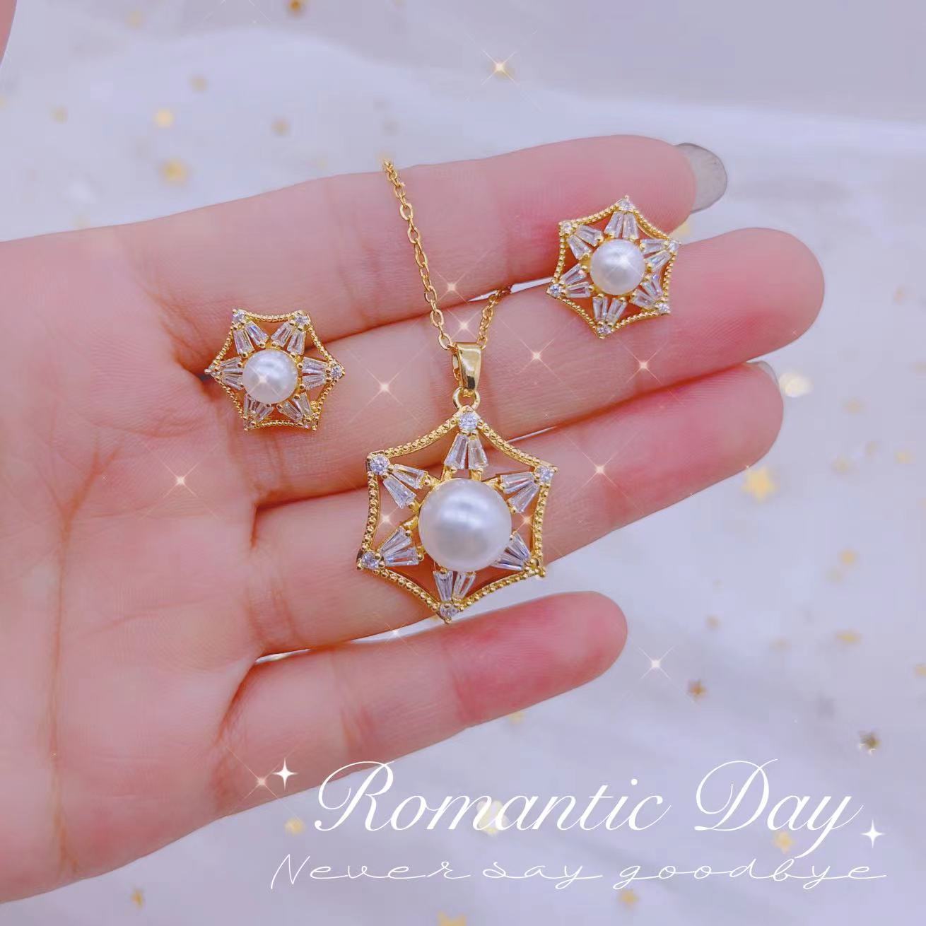 New cross-border product from Europe and America: Pearl set, hollowed-out six-pointed star necklace, stud earrings, two-piece set, a light luxury and elegant style for women