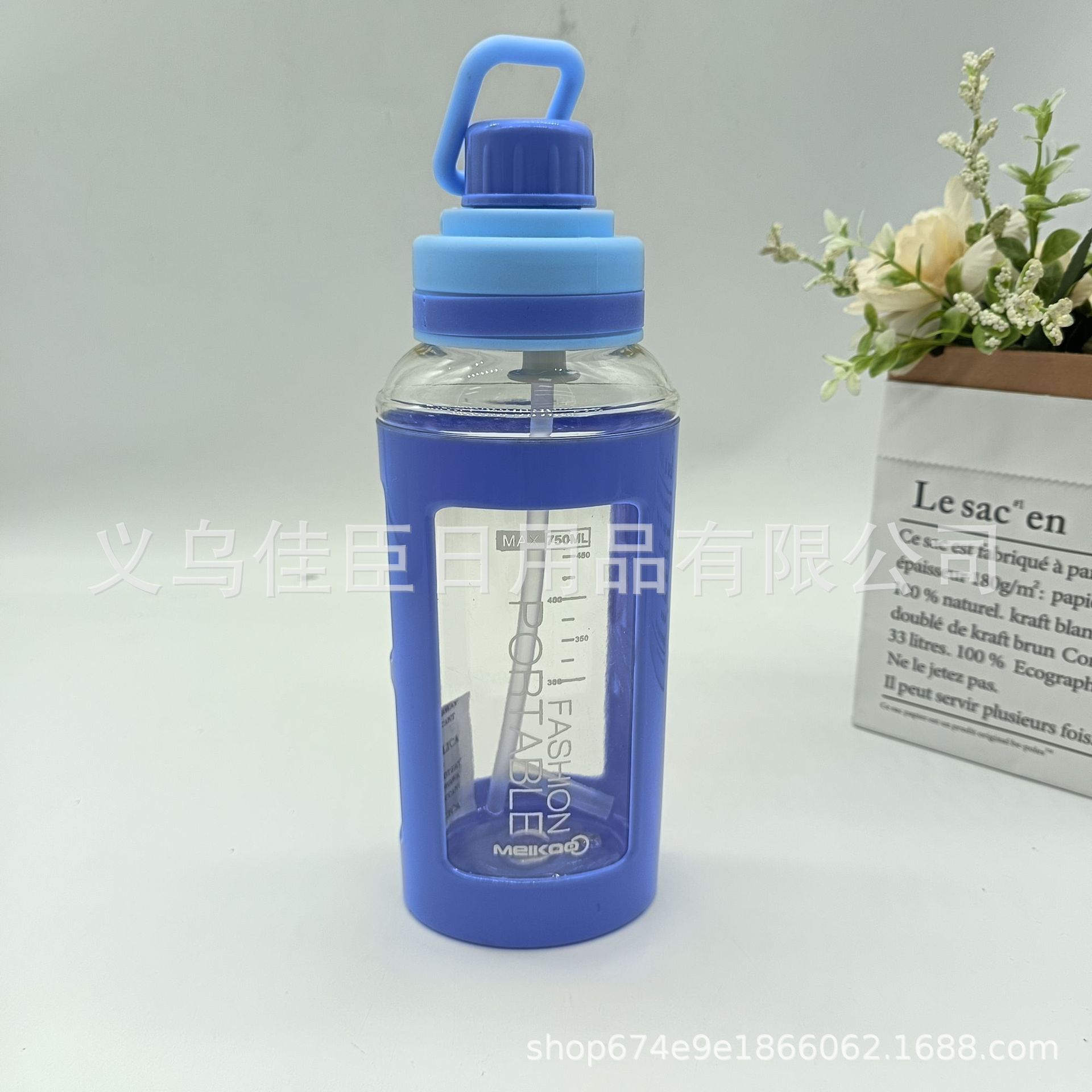 Cross-border best-selling sports water bottles, summer large-capacity straw cups, bouncy LIDS, student soft silicone spouts, sports space cups Application Scenario