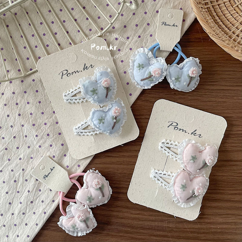 New Korean-style sweet heart-shaped lace hairpin, embroidered side fringed bangs for girls, fabric children's hair band for girls Specification image
