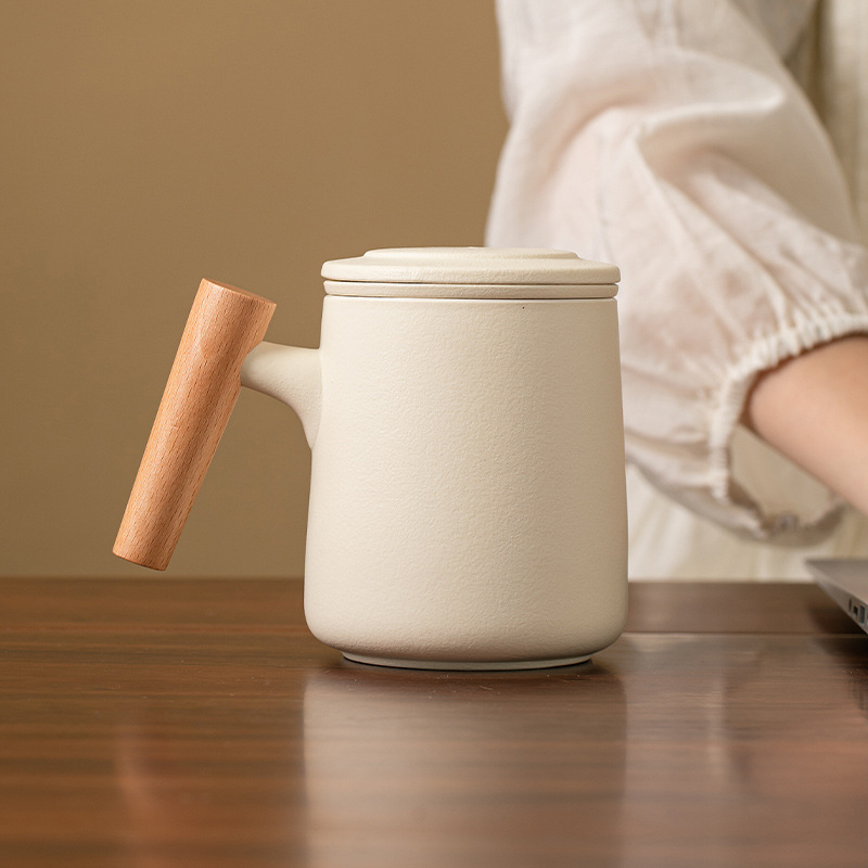 Simple tea-water separation cup, mug, household with lid, filter, personal special wooden handle, ceramic office tea brewing cup details Picture