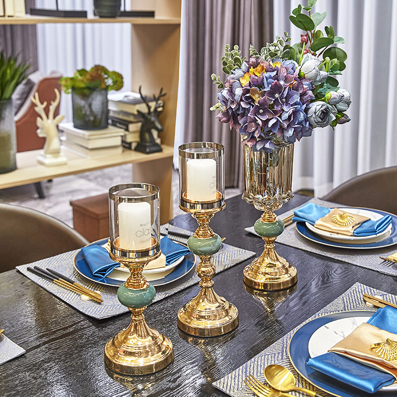 Light Luxury Gold Metal Crystal Glass Vase European Model Room Living Room Table Top Decoration Vase Set Application Scenario