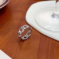 Korean ring ring hollow fashion design finger ring simple high sense of cold atmosphere quality girl ring ring round ring