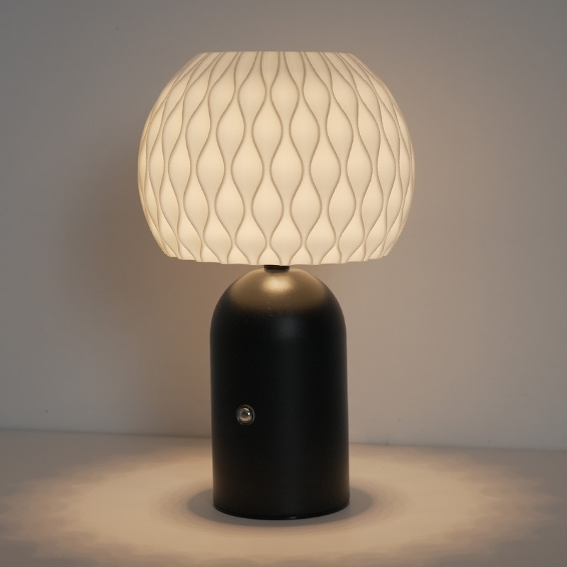 Cross-border desk lamp, bedside lamp, touch wireless charging, new mushroom camping, restaurant dimming, bedroom night light Application Scenario