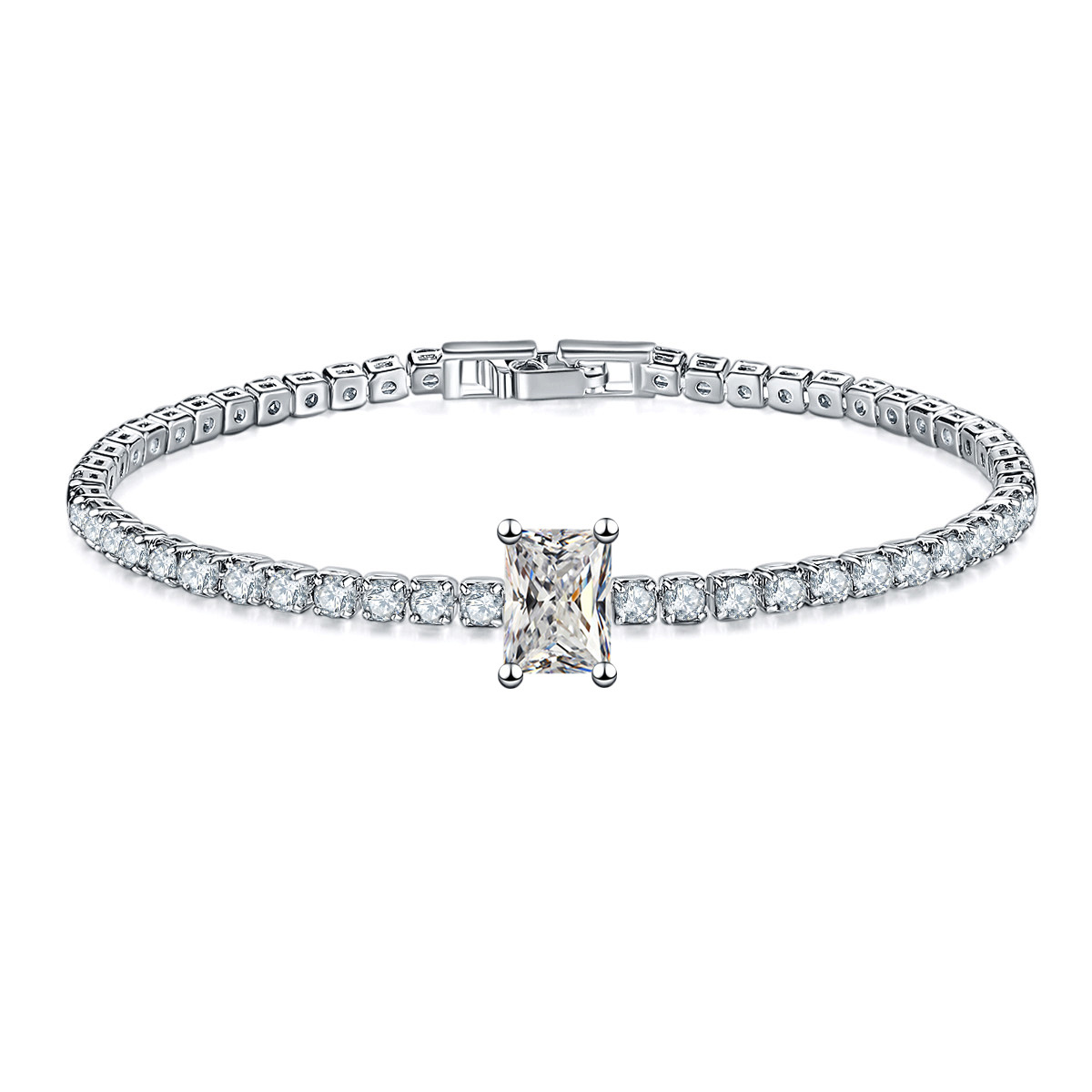 The rectangular full-diamond bracelet of Kashi Jewelry is selling well during a live stream. It is a fashionable and luxurious cross-border creative micro-inlaid zircon jewelry from Europe and America Application Scenario