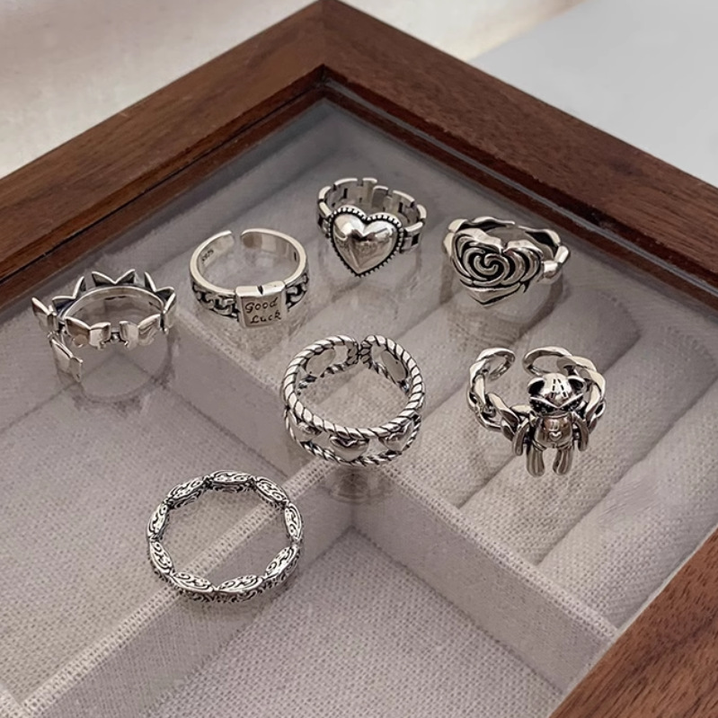 戒指/男士戒指玉石/不锈钢戒指/银戒指女个性/蛇戒指白底实物图