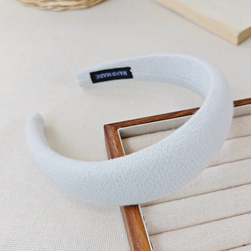 New autumn and winter woolen sponge hair band for women, solid color, versatile, pressure hair band, high top of the head, personalized and fashionable hair clip headwear pic 6
