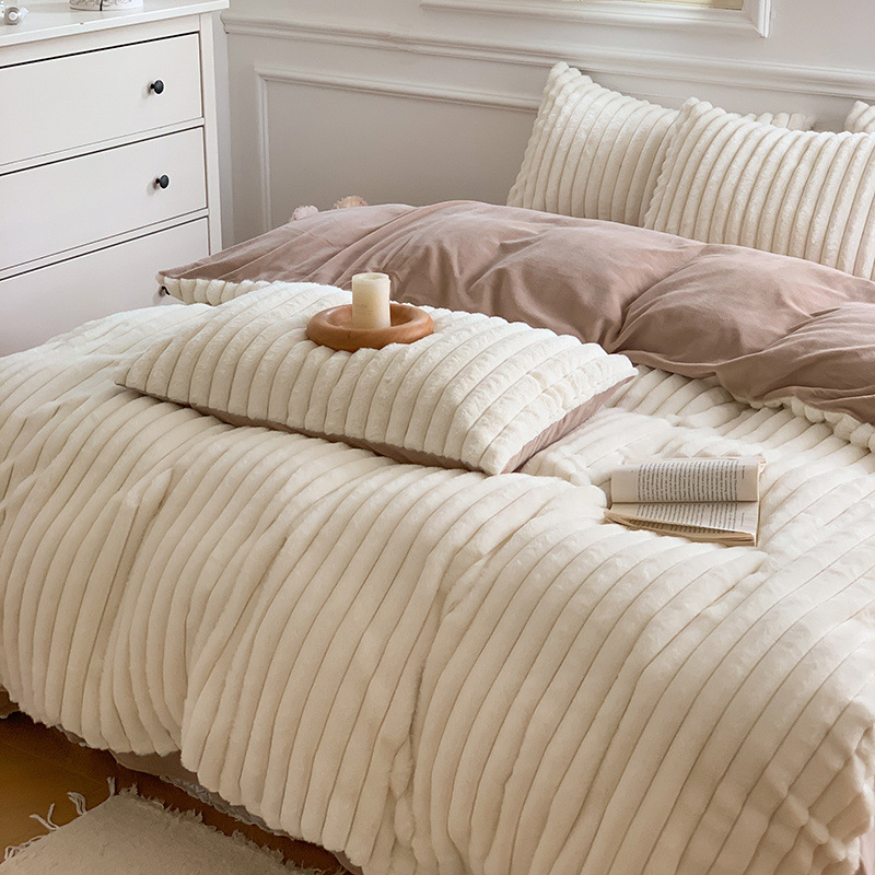 Soft rabbit fleece milk fleece bed sheet and quilt set, winter coral fleece baby fleece bed sheet and quilt cover, flannel bedding details Picture