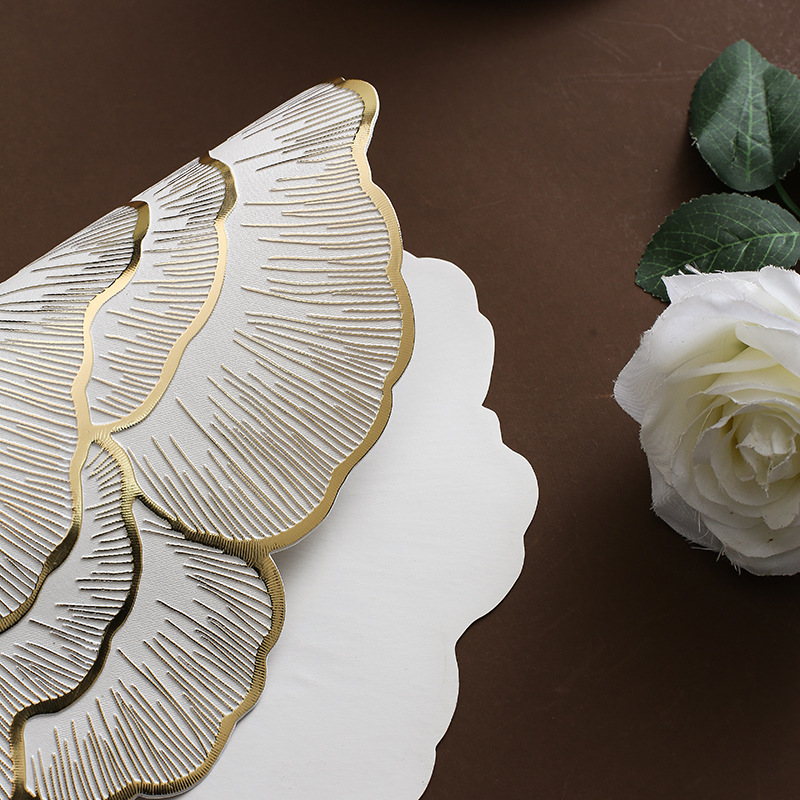 Creative peony flower Nordic-style decorative gilded home coasters, PVC table MATS, heat-insulating, anti-slip, waterproof and heat-resistant placemats Application Scenario