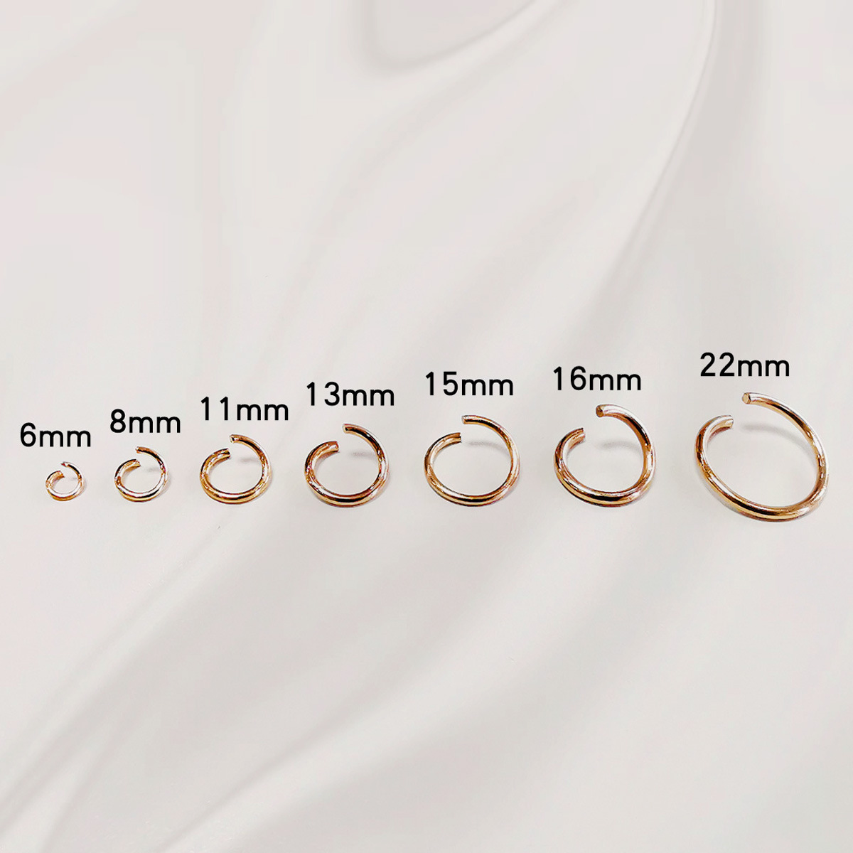 Factory wholesale diy chain O-shaped open loop necklace chain connection buckle lobster buckle adapter accessory iron coil details Picture