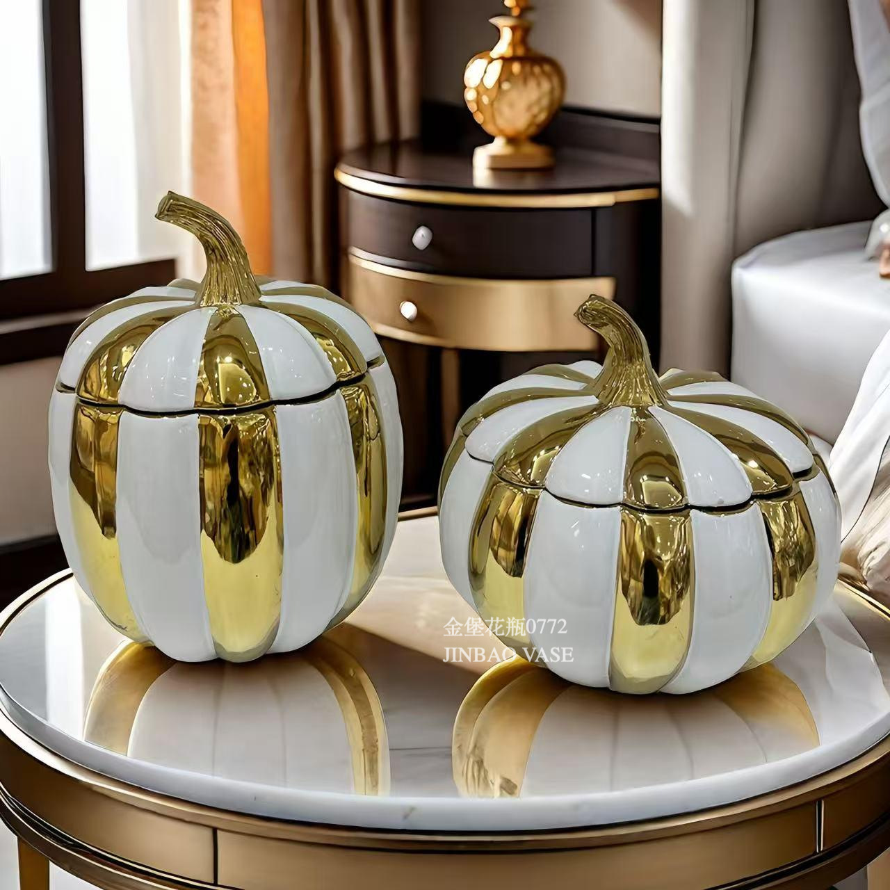 Ceramic vases, European-style creative and simple texture vases, white matte vases, model room ornaments and handicrafts Application Scenario