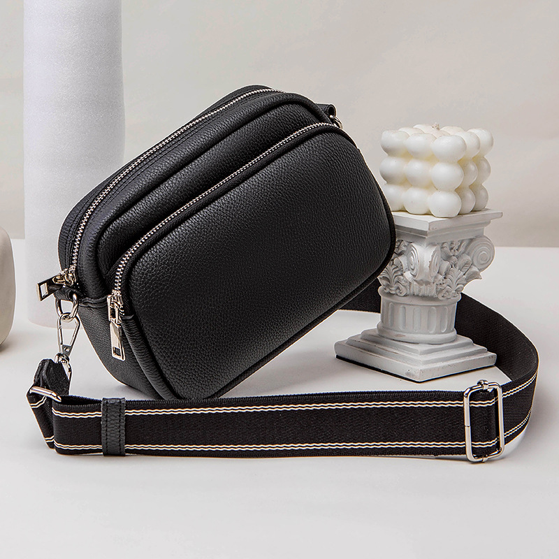 Fashion Bag Women's Bag 2023 New Cross-Border Foreign Trade Large Capacity Crossbody Bag Women's Shoulder Small Square Bag Bags Item Picture