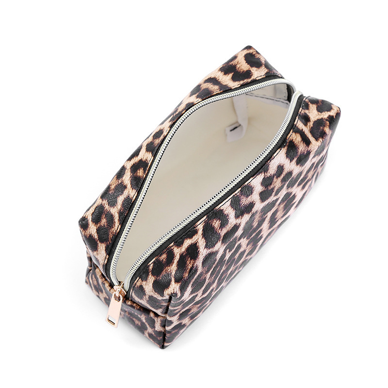 New PU leopard print hand-held cosmetic bags, home leopard print travel bags, toiletries bags, hand-held bags, and European and American fashionable storage bags details Picture