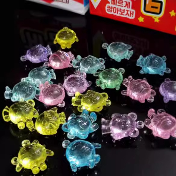 Glow-in-the-dark blind bag mini net red 2024 new blind box toys for boys and girls small gifts for primary school students college entrance examination Specification drawing