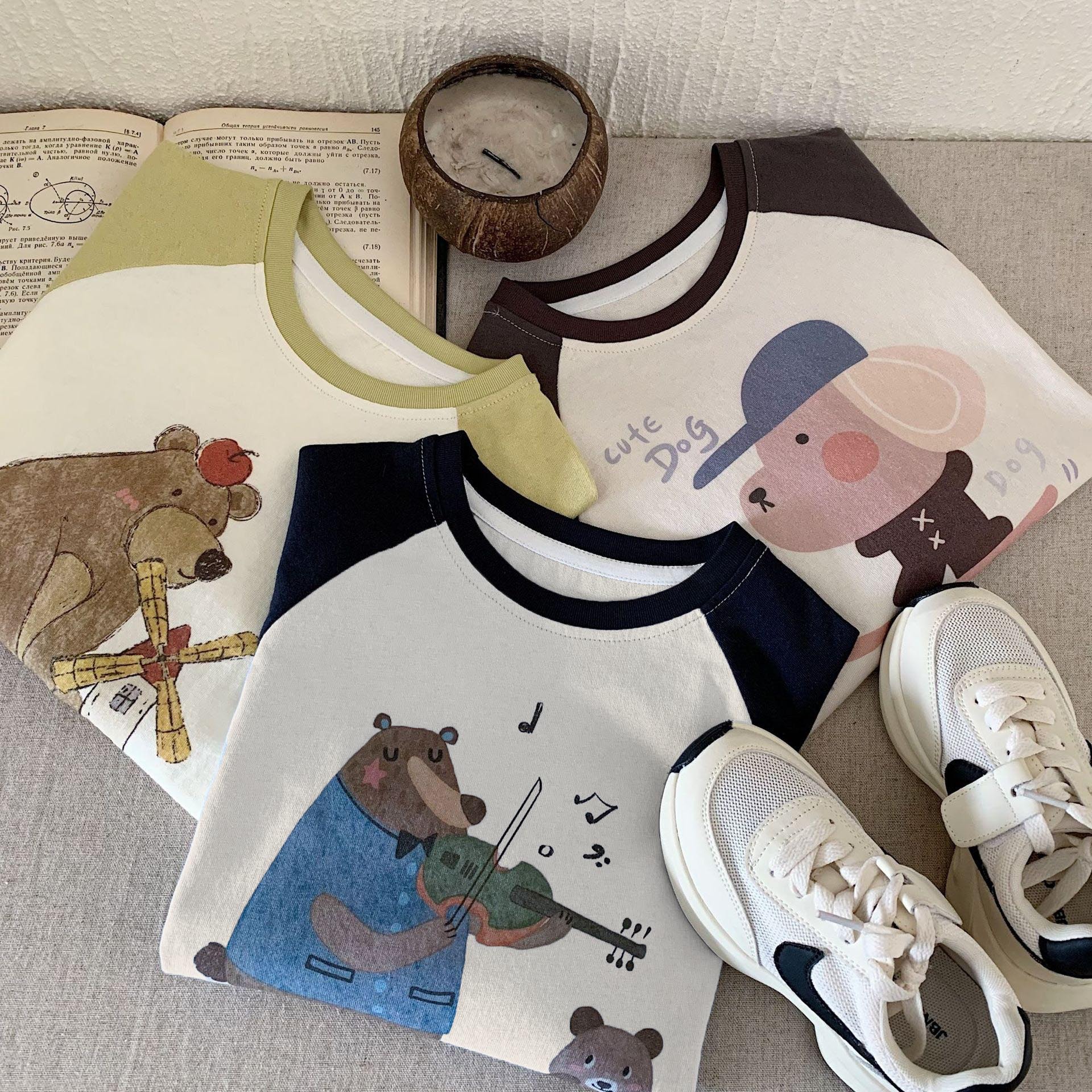 2025 Autumn/Winter Korean children's pure cotton cartoon color-blocking long-sleeved T-shirt, color-blocking shoulder sleeve base layer for boys and girls details Picture