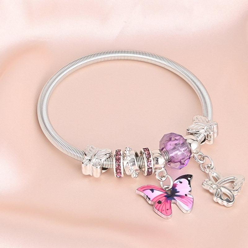 2022 New European And American Diamond-Encrusted Fashion Cross-Border Hollow Butterfly Spring Bracelet Female Diamond-Encrusted Crystal Small Fresh Hands Item Picture