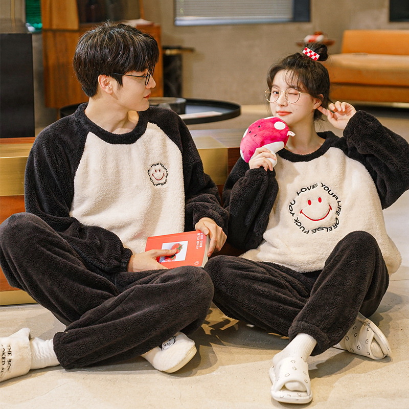 Couple Pyjamas Winter With Thick Coral Velvet For Men And Women Autumn And Winter Flannel Homewear Warm Two Sets Application Scenario