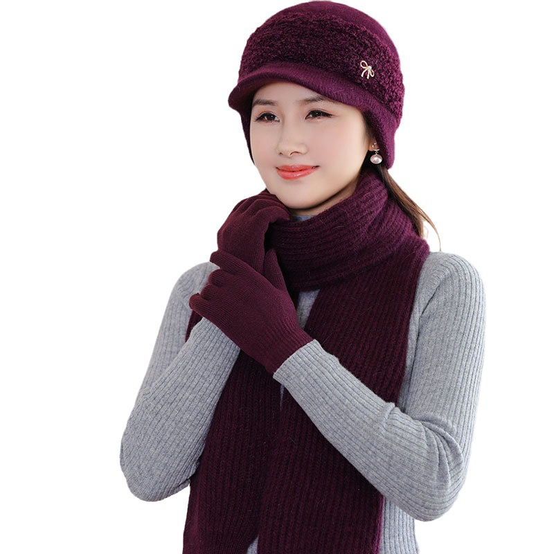 Fashion Rabbit Hair Duck Tongue Knitted Hat Lady Mother Plus Fleece Warm Ear Protection Woolen Hat Elderly Grandma Hat Item Picture