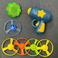 竹蜻蜓玩具/发光玩具/陀螺玩具/夜市摆地摊玩具/飞盘玩具产品图