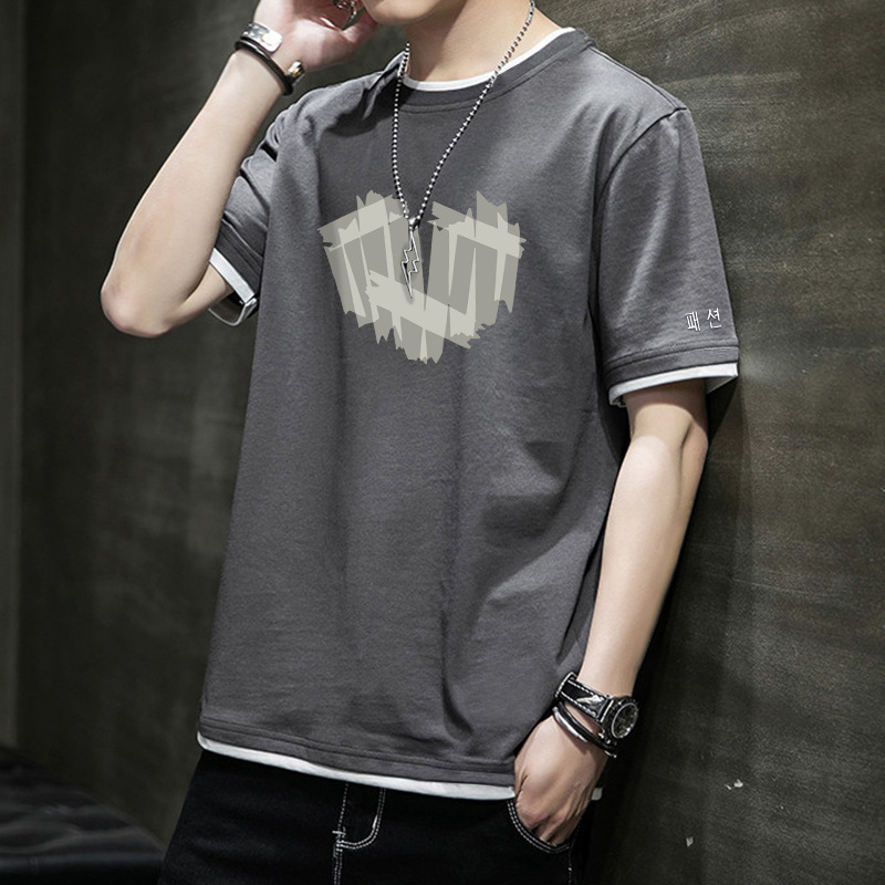 In the summer of 2024, there is a highly anticipated short-sleeved T-shirt for men. It is a loose and versatile casual round-neck printed T-shirt top