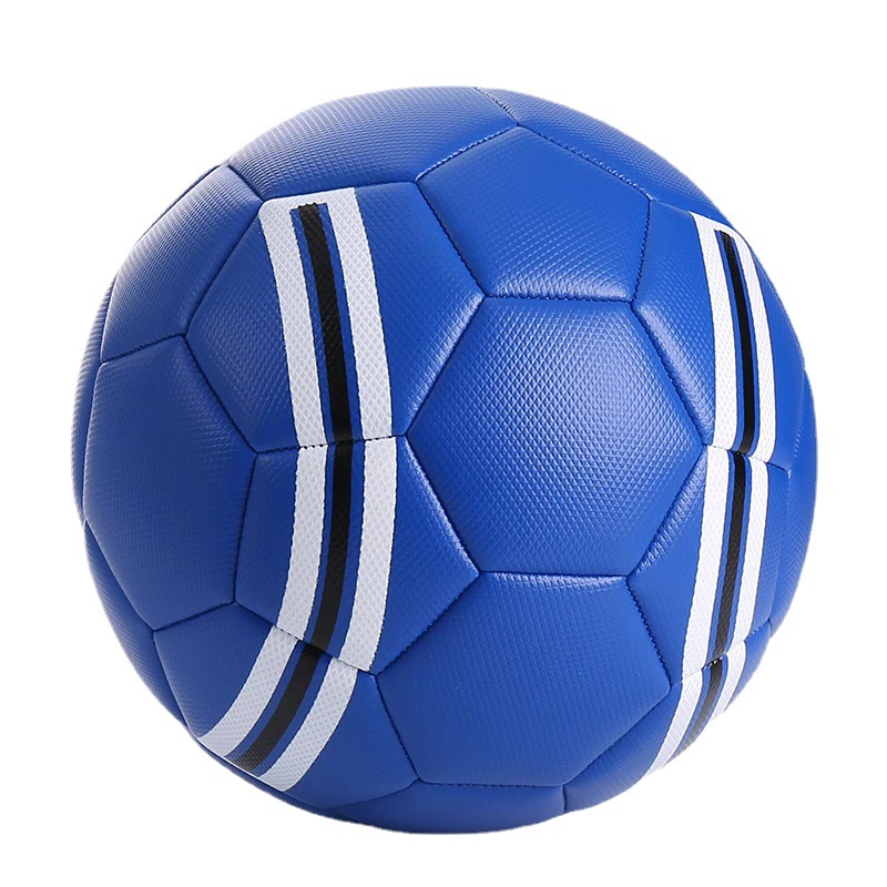 厂家直供 多款 机缝足球 5号足球PVC 可来样做大量现货一件代发图