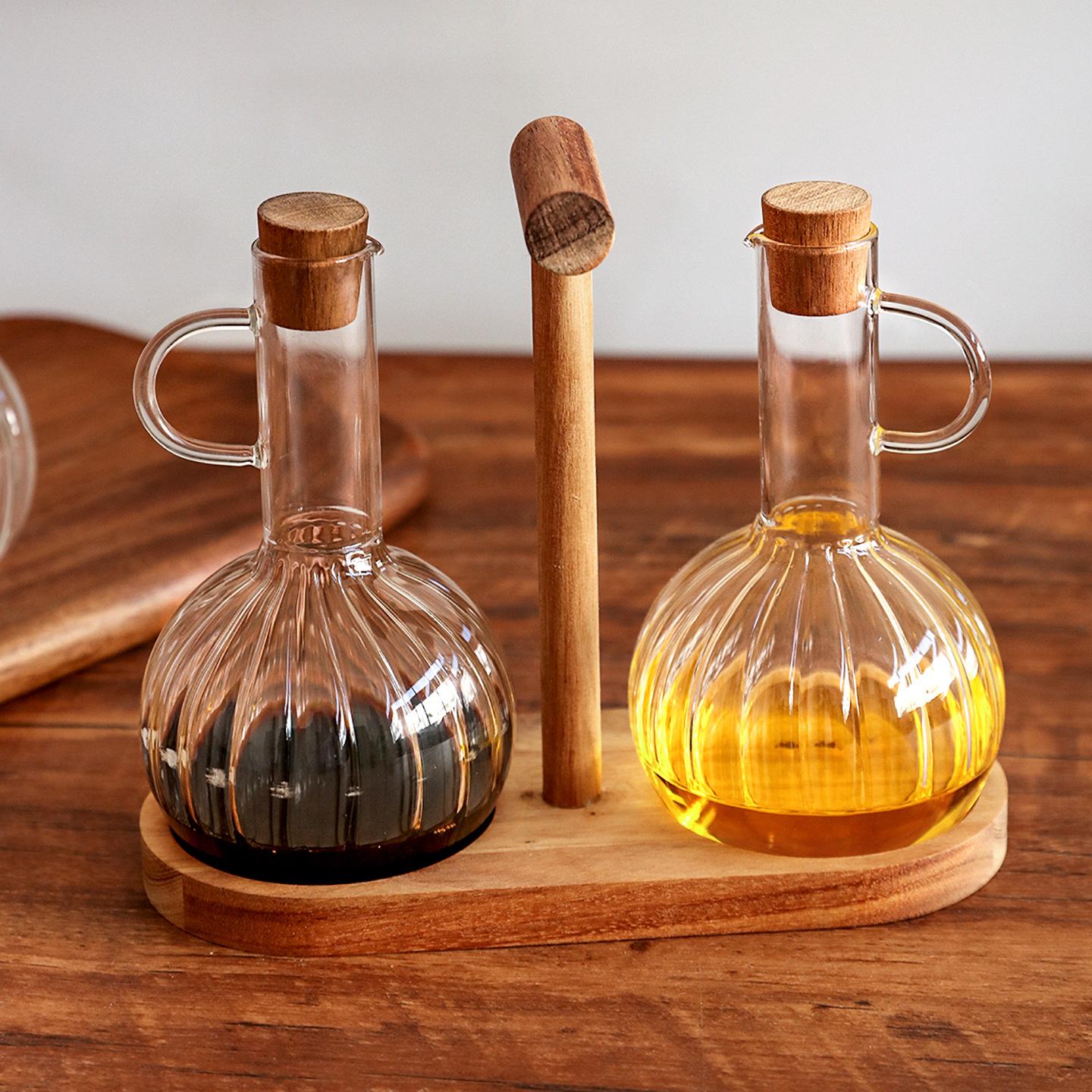 家用带塞子玻璃油壶酱油橄榄油瓶创意条纹醋壶套装调味瓶香油瓶