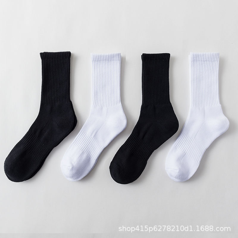 Winter men's socks, mid-calf sports cotton solid color, thickened long socks with towel soles, pure white short socks for autumn Application Scenario