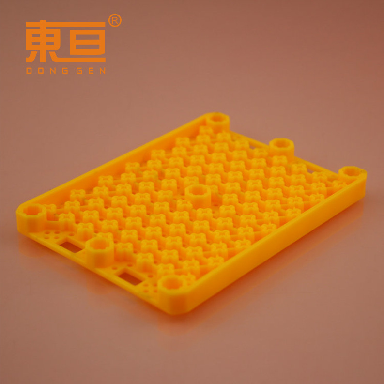 80115 Yellow electronic board Electronic experiment installation plate 2.3/2.6 self-tapping screw dual-purpose octagonal hole plate Item Picture