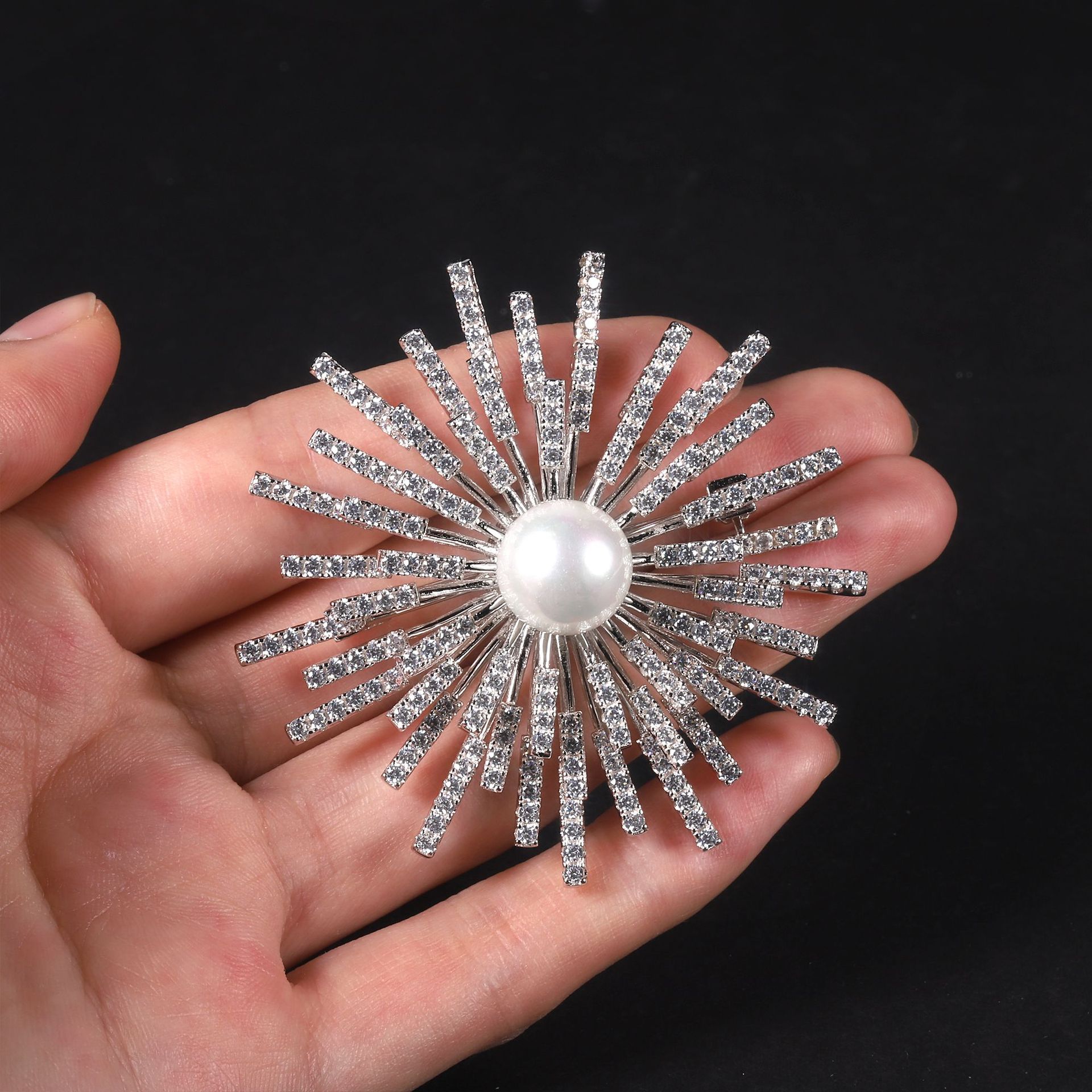 The New 13Mm Shell Bead Brooch Blooming Personality Design Retro Luxury Premium S925 Sterling Silver Brooch Specification drawing