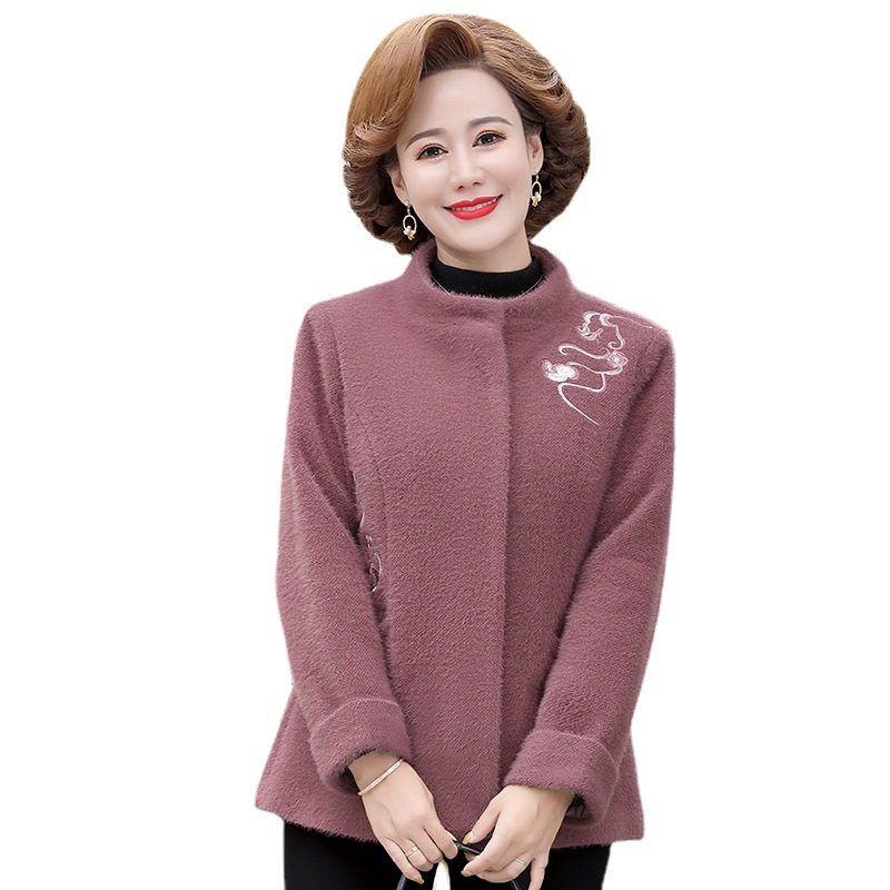 Mom's autumn and winter mink fur coat, short and elegant, embroidered cardigan coat for middle-aged and elderly women, fashionable top Item Picture