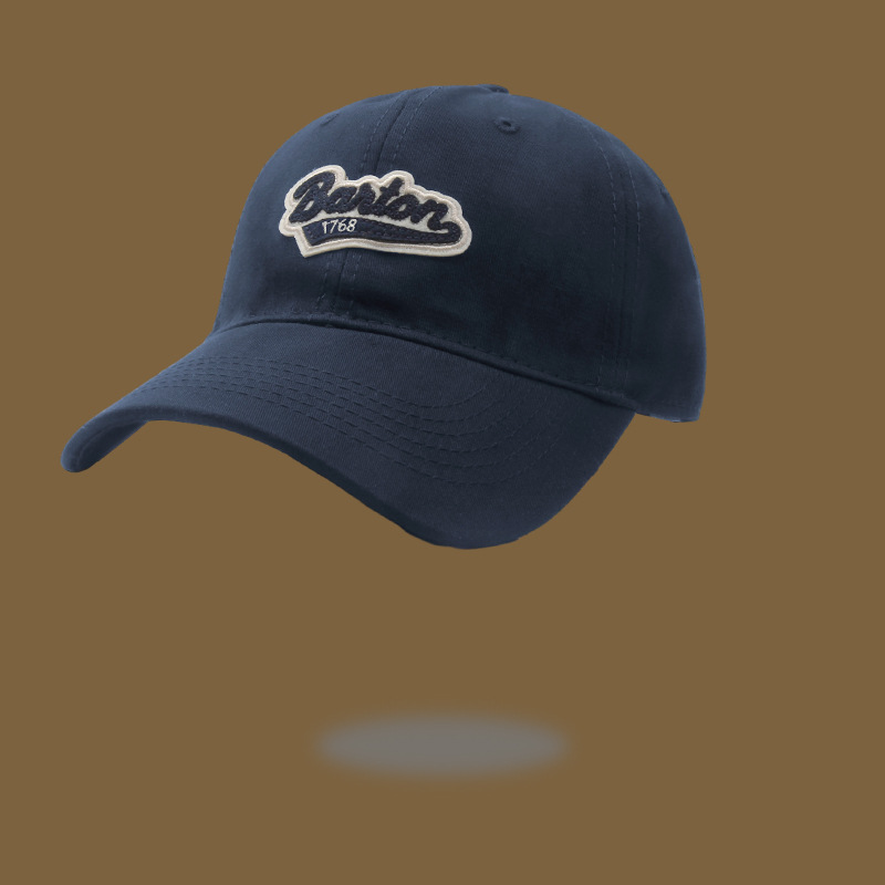 Korean Version Of The New Large Size Soft Top Baseball Cap Big Head Around The Face Small Cap Sunblock Wide Brim Big Face Cap Application Scenario