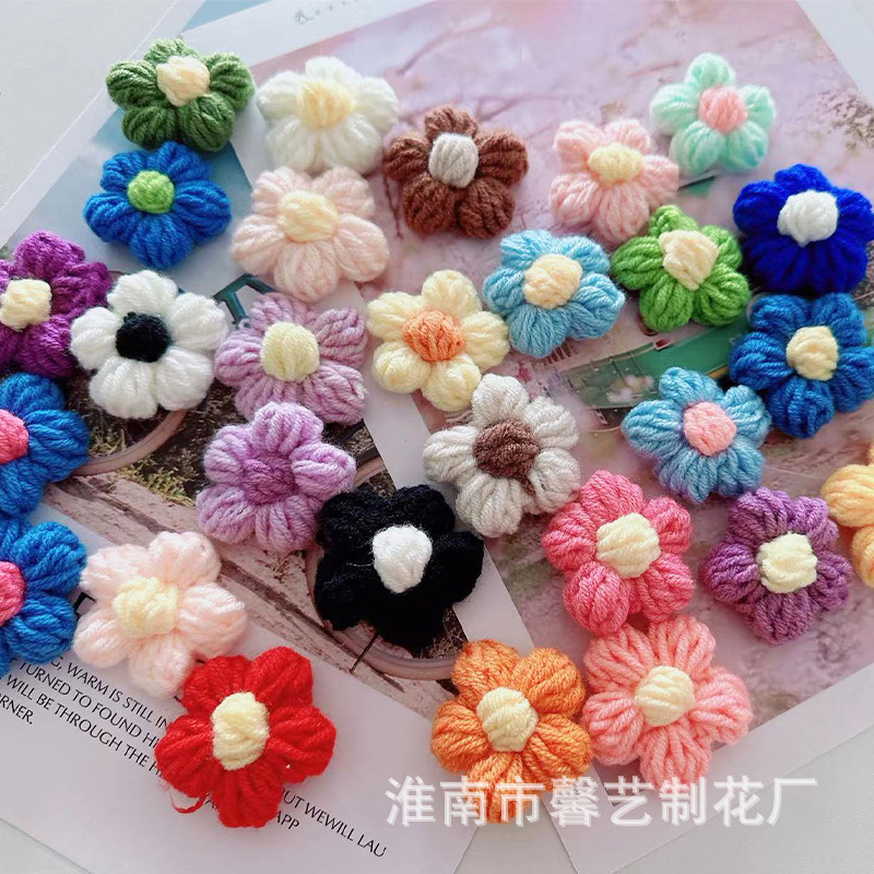 Handmade crochet, choux pastry, woolen yarn, flowers, DIY hair clips, accessories, corsages, bags, clothing accessories, flowers details Picture