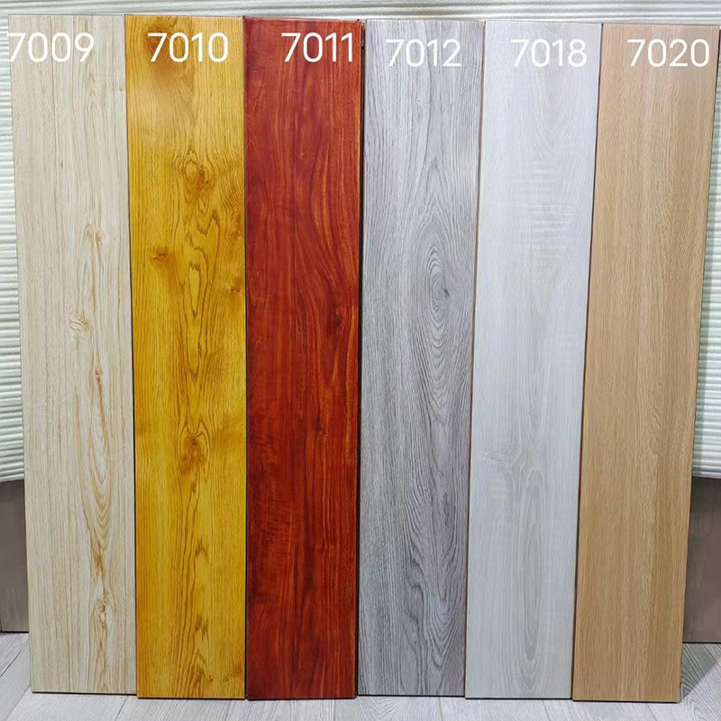 厂家现货9mm工程木地板 强化地板 工装出租房地板强化复合地板