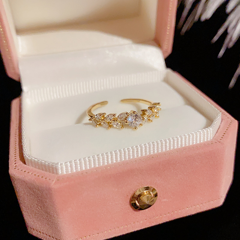 Kimoj's New 2025 Ring, With A Trendy And High-End Feel, Is A Delicate Zircon Wheat Ear Ring For Women, Featuring A Fashionable And Niche Design With A Unique Personality