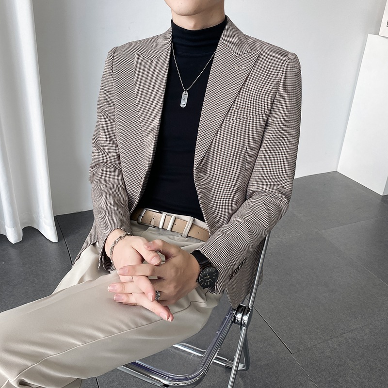 Autumn's new men's fitted checkered drape suit, a youth trend suit, a Korean-style light mature coat top Application Scenario