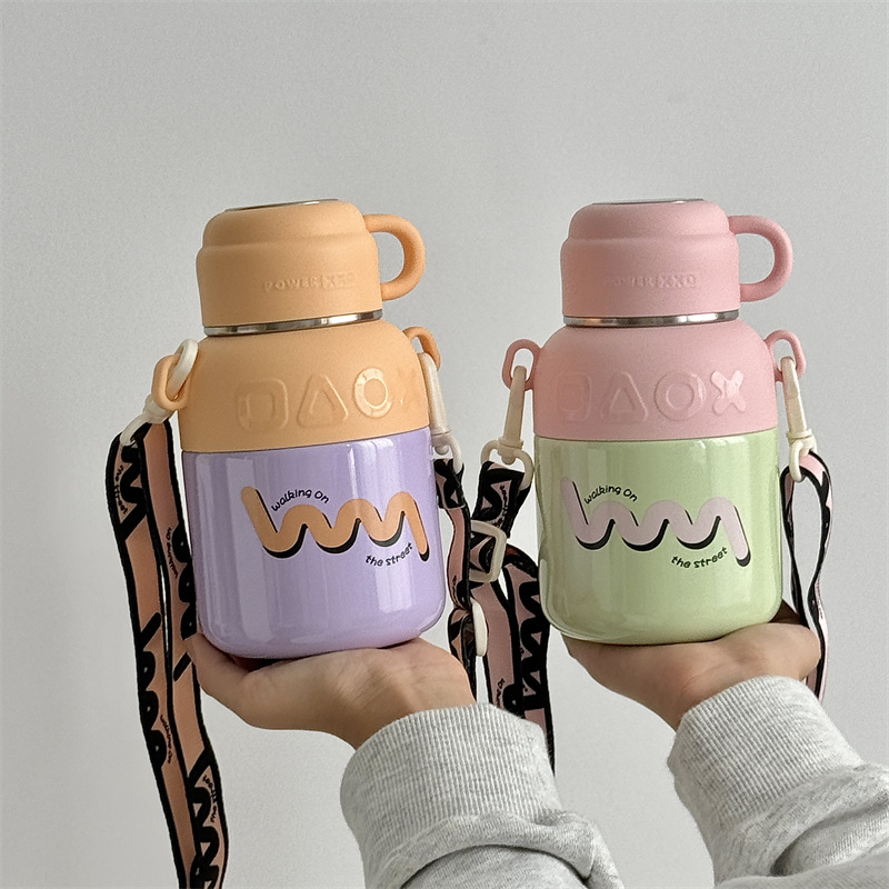 Stainless steel insulated cups, large-capacity household insulated flasks, student thermos flasks, travel car water cups, portable cups Specification image