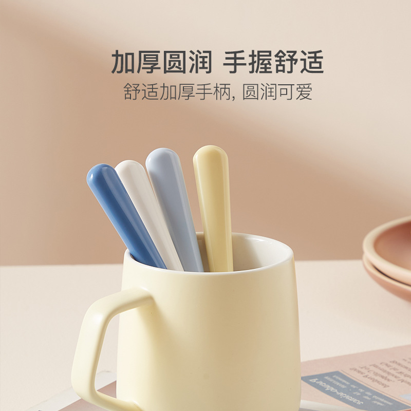 喂养餐具实物图