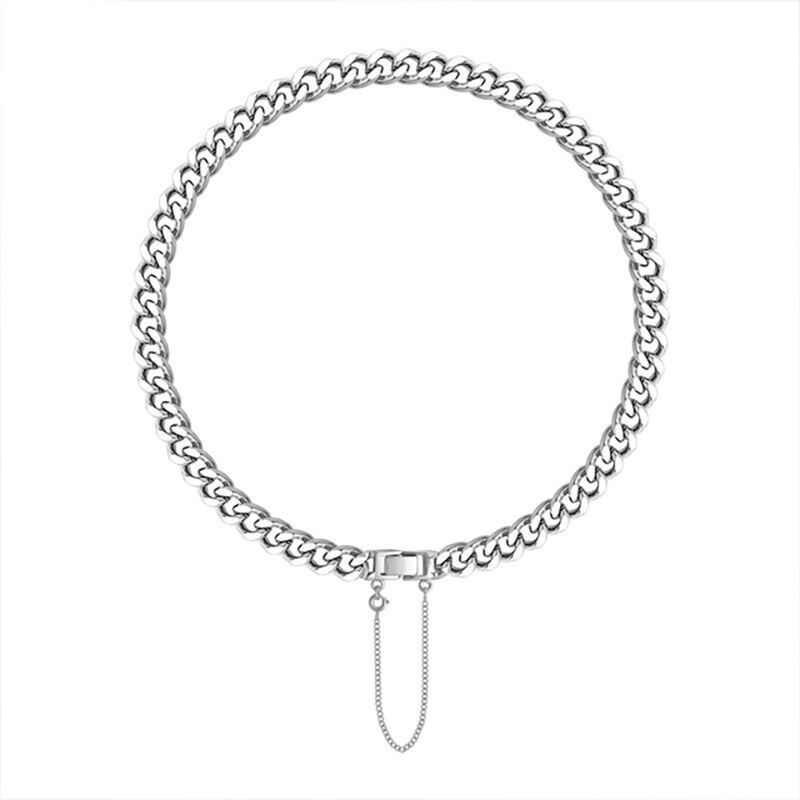 New hip-hop letter titanium steel sweater chain for women, European and American retro fashion cold style autumn and winter necklace, trendy accessory pomelo ear Item Picture