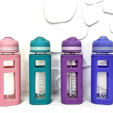 Creative export water cups, folding straw LIDS, hand-held square water cups, men's and women's outdoor sports water bottles, student space cups full figure