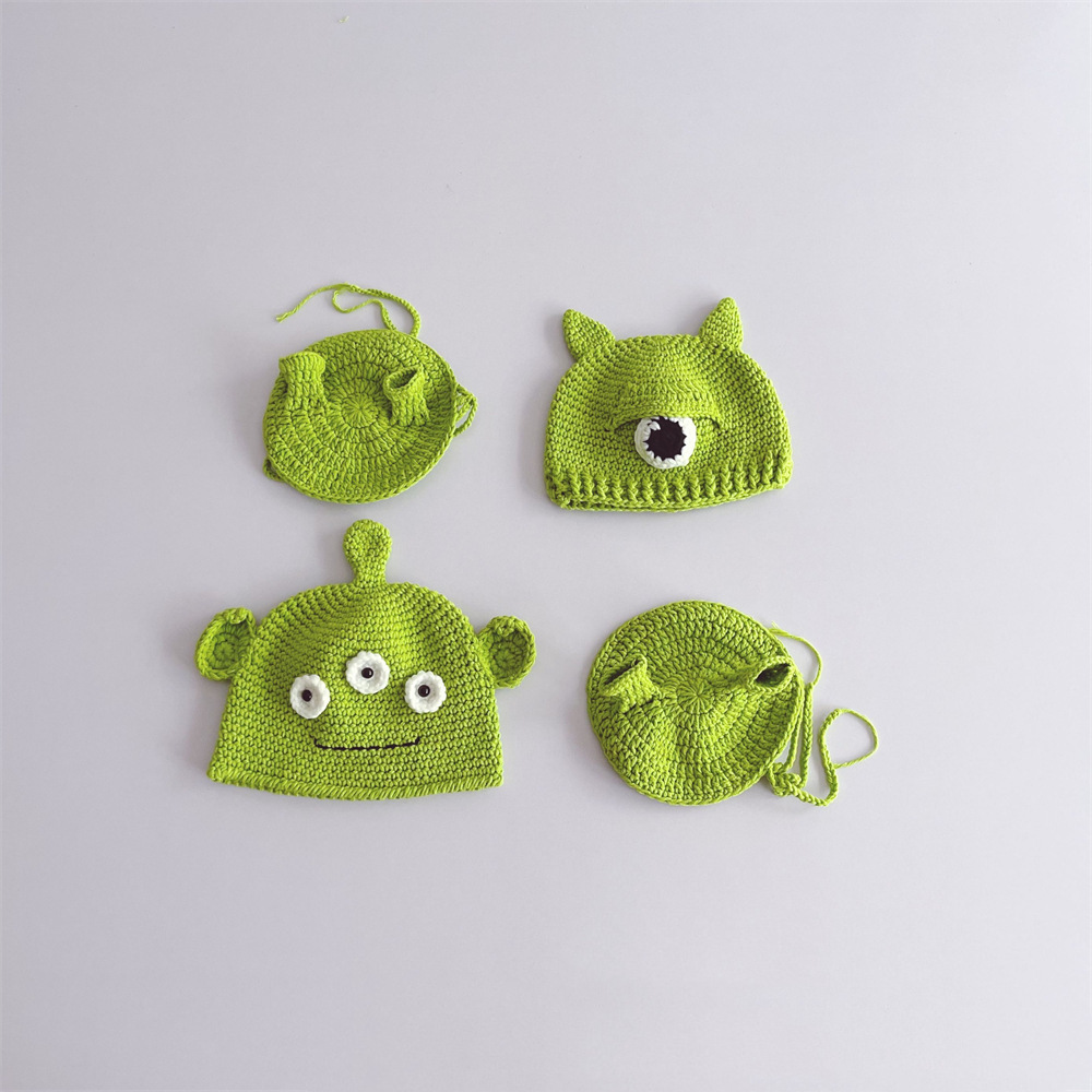 ins children's green woolen hats, hand-knitted for autumn and winter with big eyes and ears, funny knitted hats for boys and girls Specification image