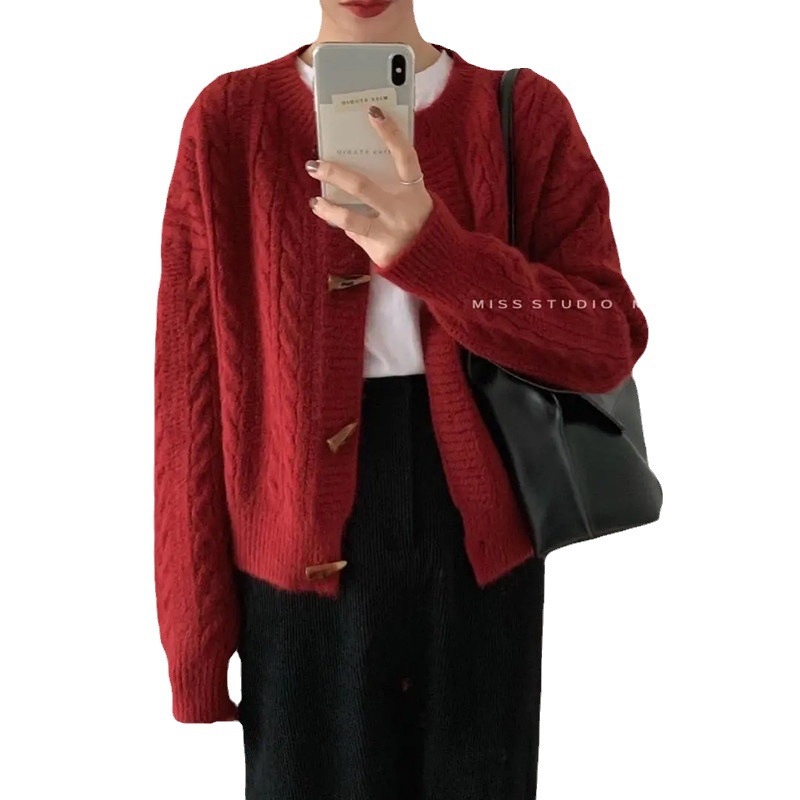 Japanese-style soft and glutinous wool twisted knit cardigan for autumn and winter 2020, retro loose outerwear sweater with horn buckle coat Item Picture