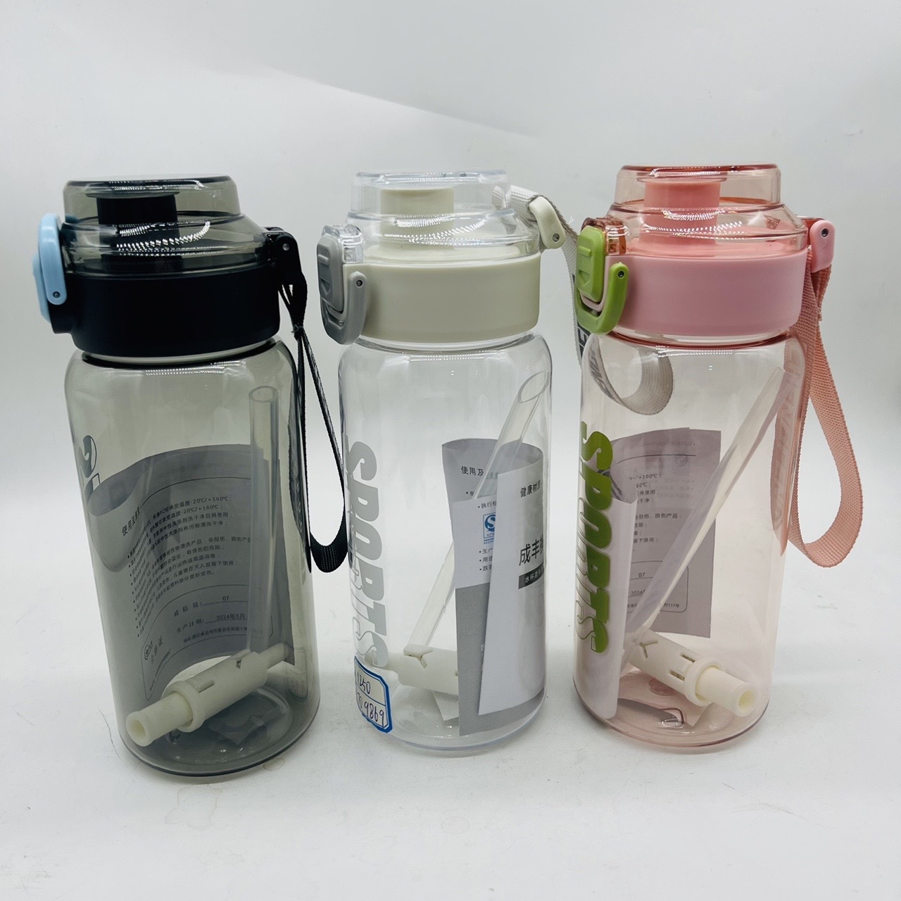 Wholesale plastic cups, sports and fitness space cups, 800ml portable plastic water cups, men's and women's water bottles, direct drinking water bottles Specification image