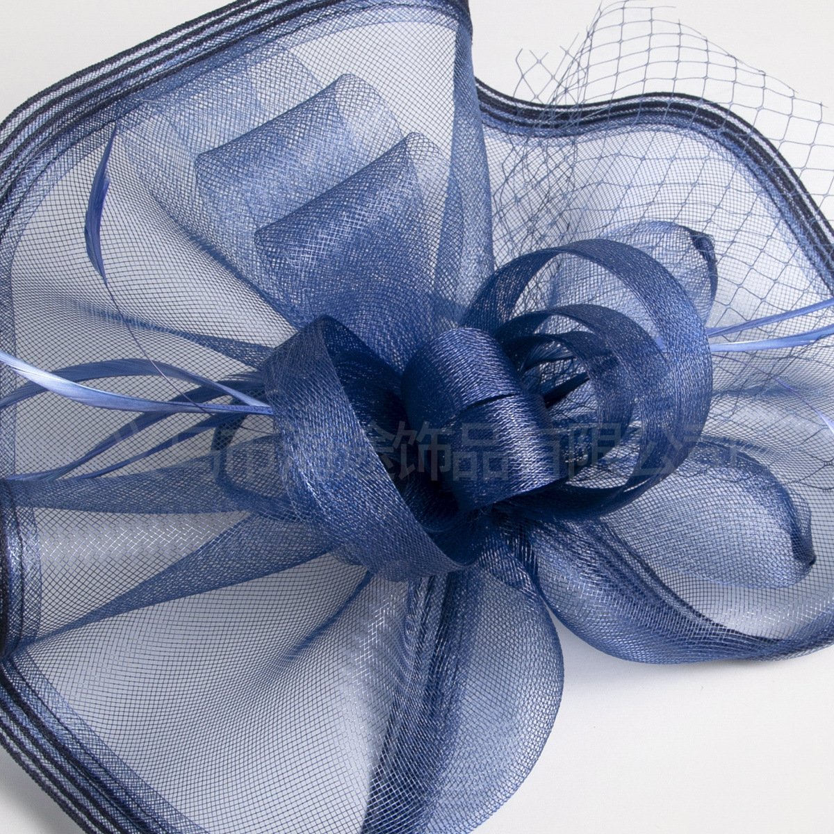 وشعر العرائس المأدبة المأدبة المأدبة والأوروبية Specification image