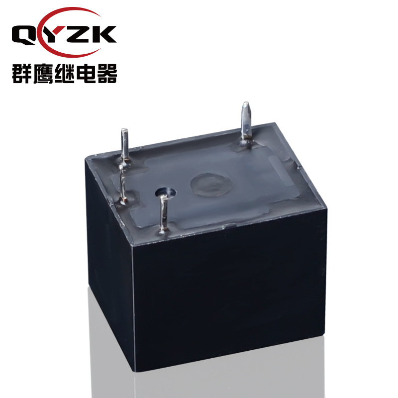 继电器实物图