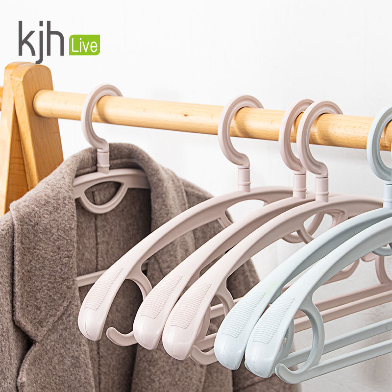 Fashion swivel hanger seamless clothing Adult clothing thick plastic clothes hanging dormitory clothes shelf wholesale household details Picture