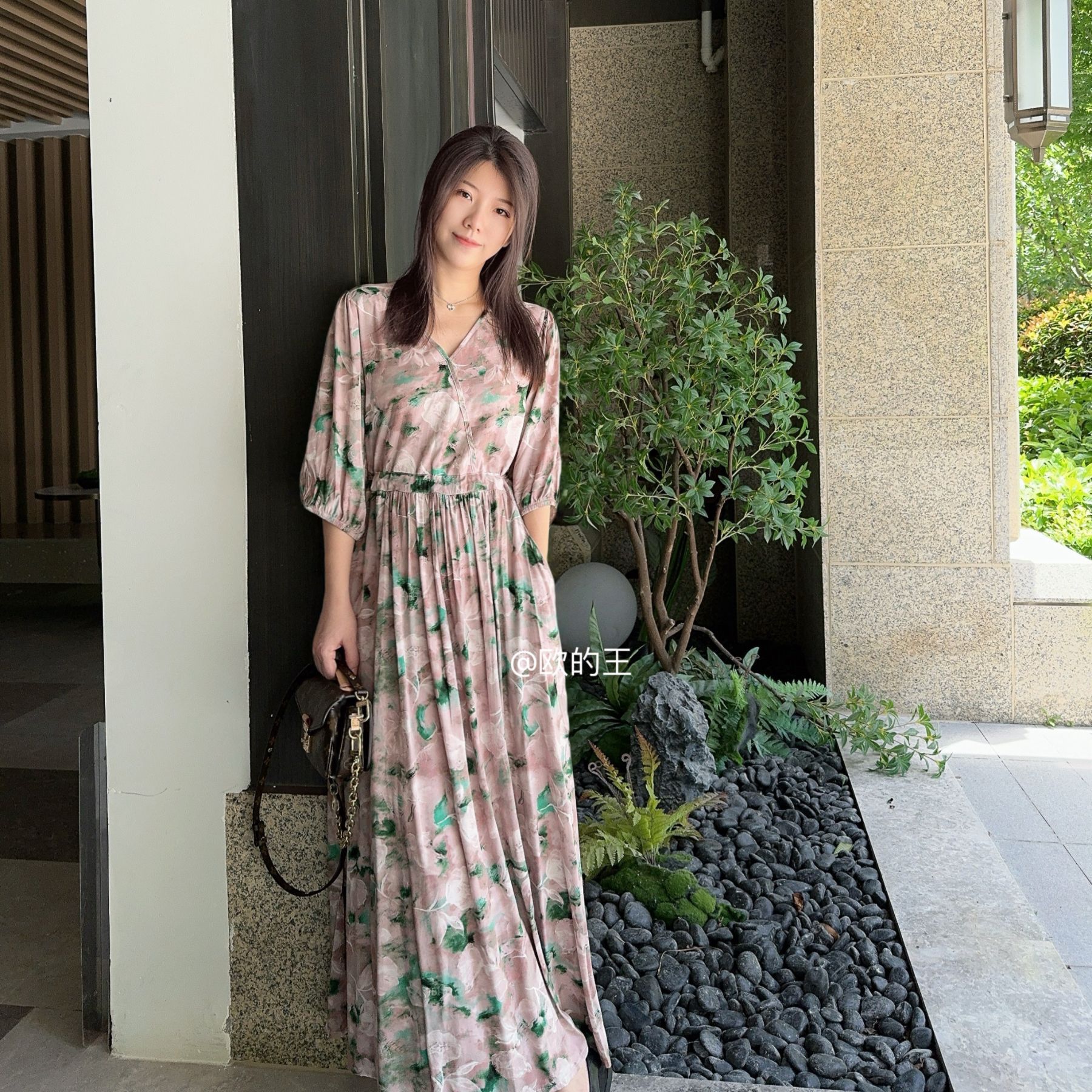 连衣裙/慵懒风连衣裙夏季/晚礼服/短裙女修身职业/穆斯林服饰白底实物图