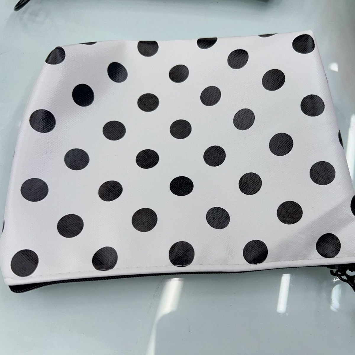 Factory direct sales of the new leather coin purse, a popular and cute pen case that can be stored Specification image