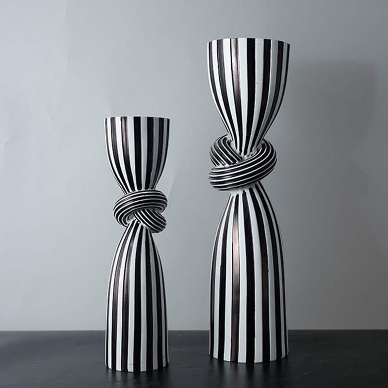 Creative striped candlestick ornaments, home living room decorations, resin handicrafts, office decorations, wine cabinets, a sense of luxury Specification image
