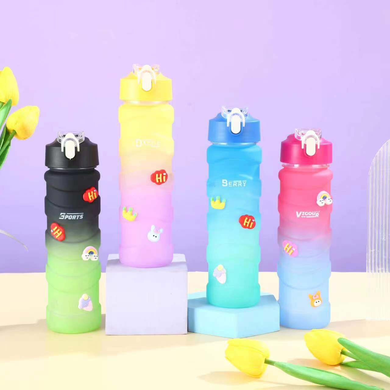 Portable Progressive Color Plastic Cup Large Capacity Straw Cup Three Sets Of Outdoor Sports Fitness Plastic Cup Wholesale Application Scenario