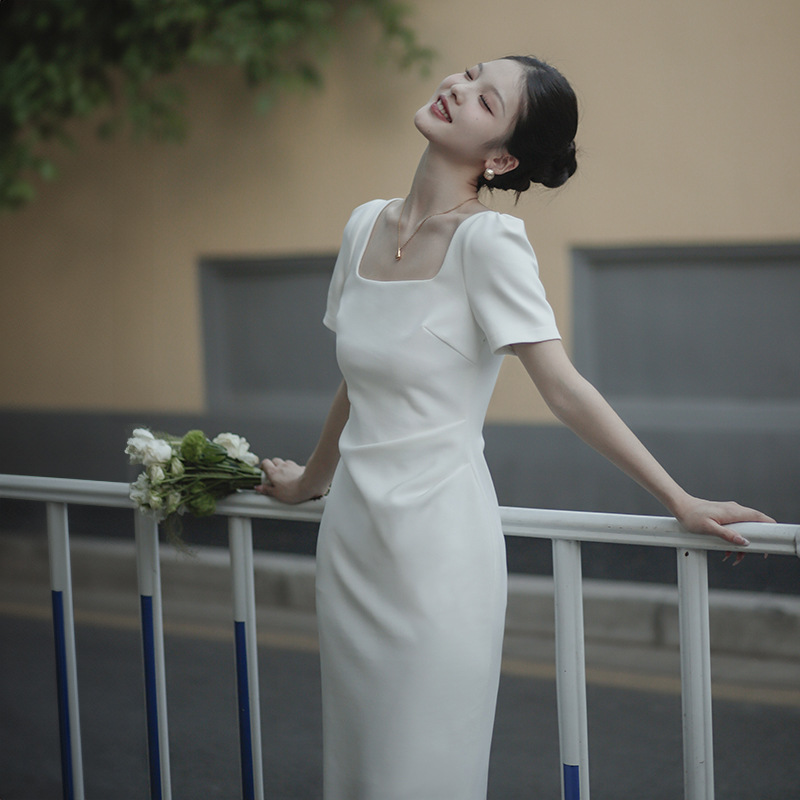 白色法式小礼服方领短袖修身微弹力长款领证订婚小晚礼服连衣裙